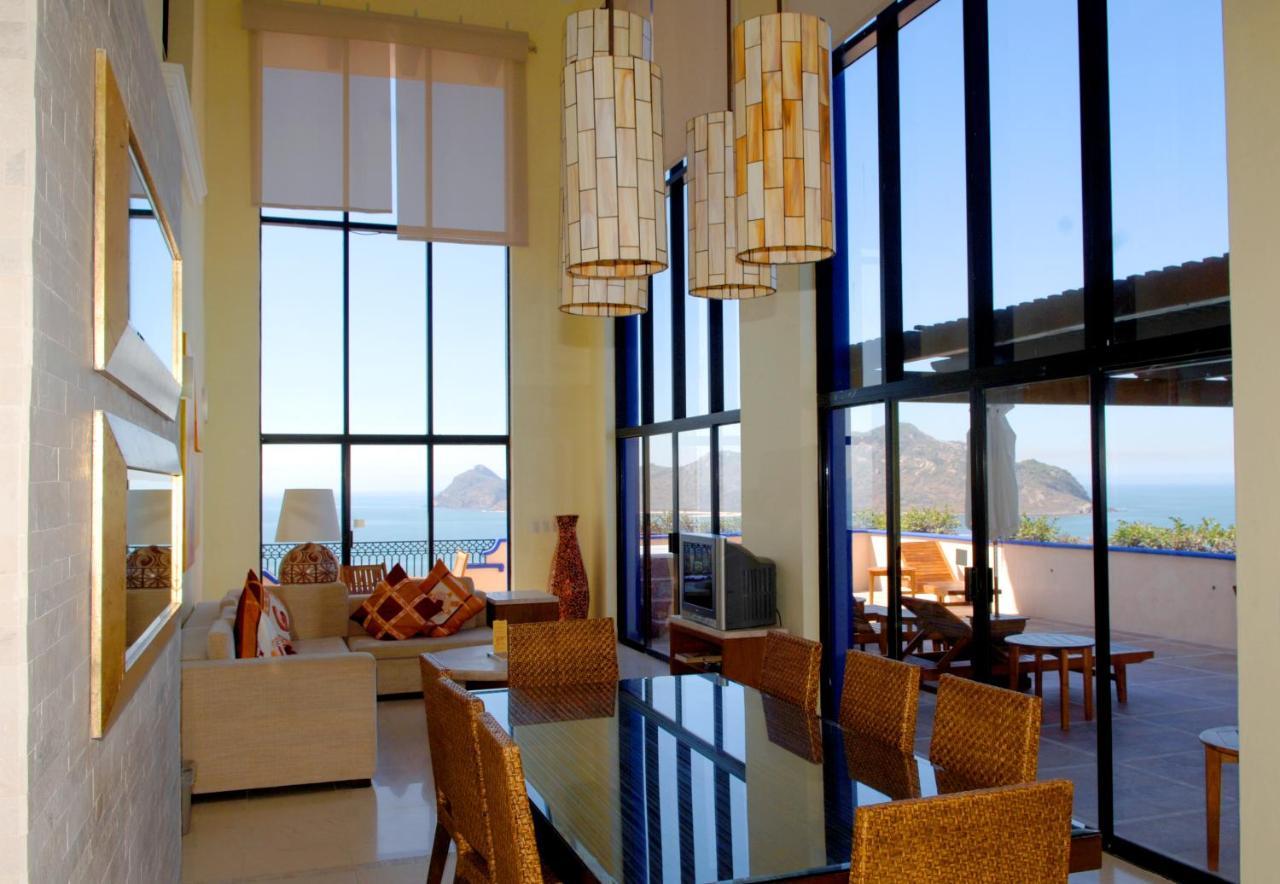 Royal Villas Resort Mazatlán Buitenkant foto The Sky Bar