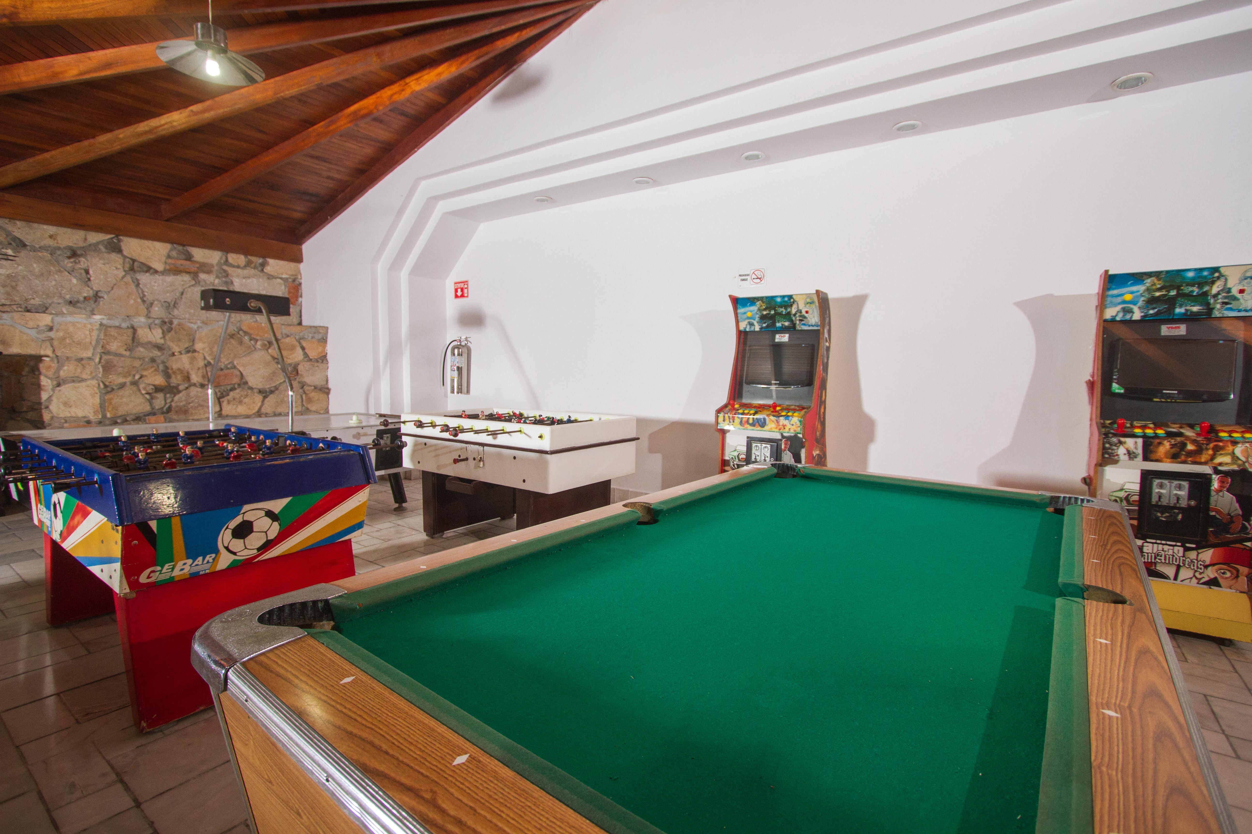 Royal Villas Resort Mazatlán Buitenkant foto A pool table