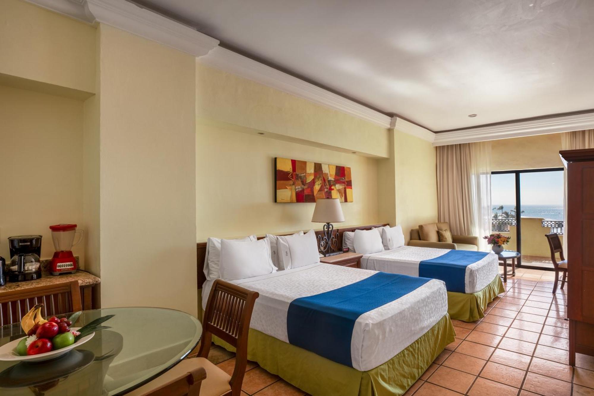 Royal Villas Resort Mazatlán Buitenkant foto A typical room at the hotel